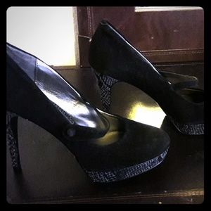 Audrey Brooke suede stiletto's